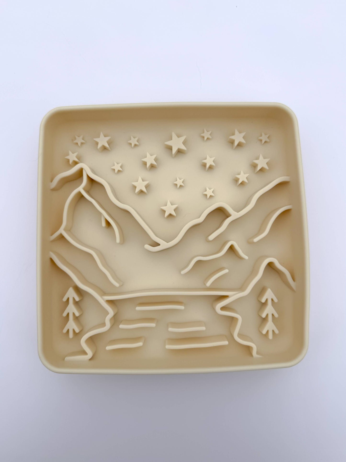 Wanderlust Slow Feeder