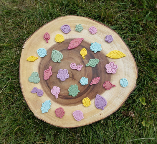 Little Paws Petite Leaves & Flowers