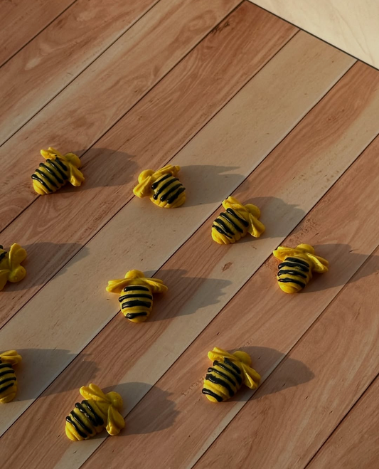 Buzzy Bees | Natural Bee Pollen Dog Treats